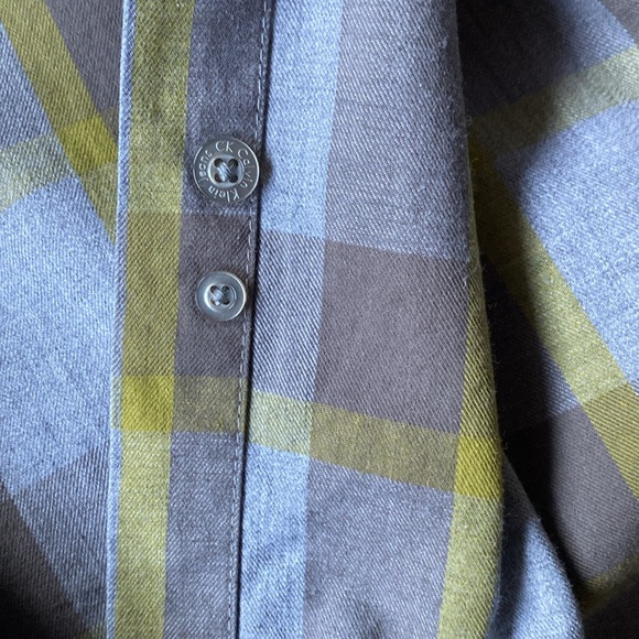 CALVIN KLEIN MEN’S SHIRT SIZE L/G . - Picture 8 of 9